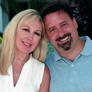 Meet your Posher, Pegi